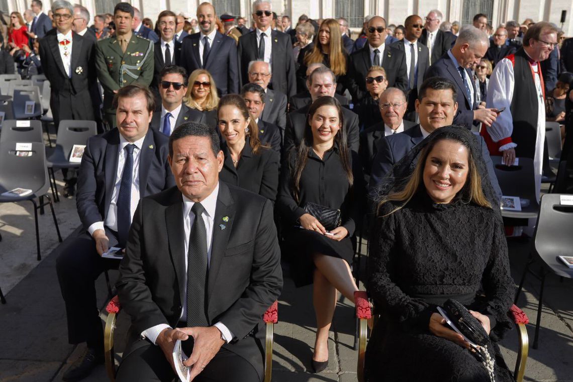 Autoridades brasileiras presentes à Canonização da Santa Dulce dos Pobres
