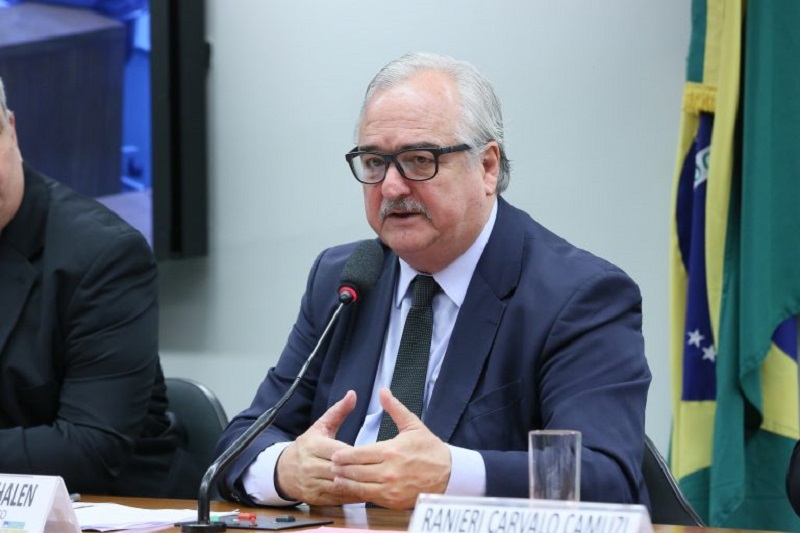 Pedro Westphalen defende a relativização de direitos em prol do bem comum