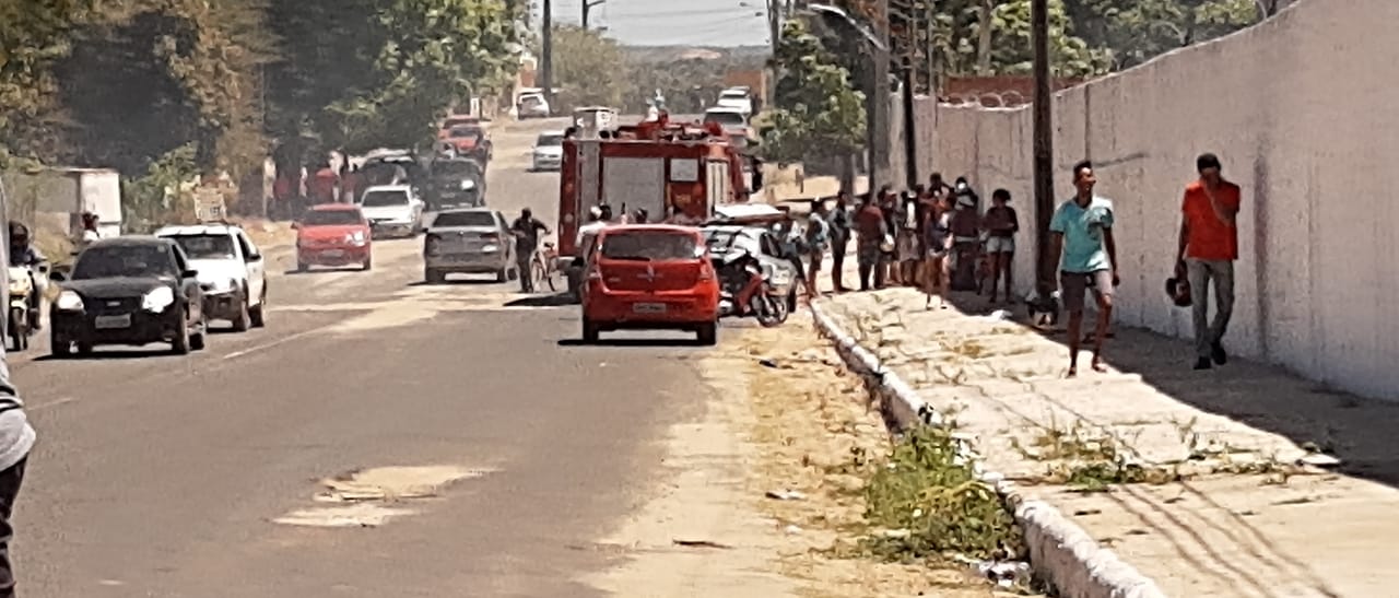 Incêndio no Distrito Industrial de Teresina