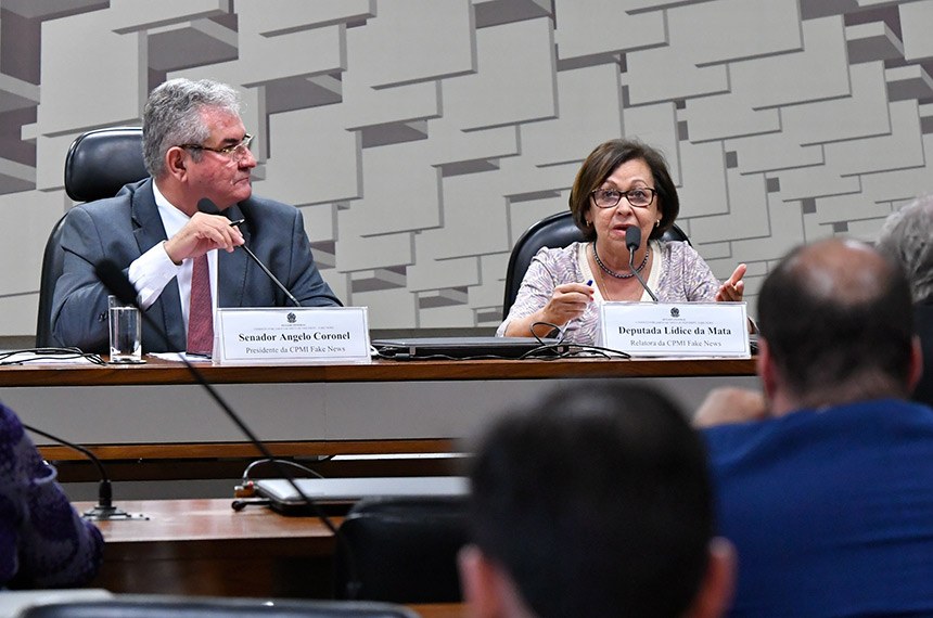Senador Ângelo Coronel (PSD-BA) e deputada Lídice da Mata (PSB-BA)