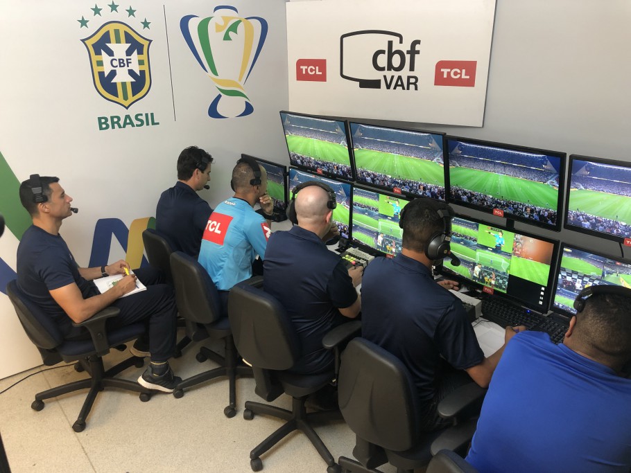 VAR