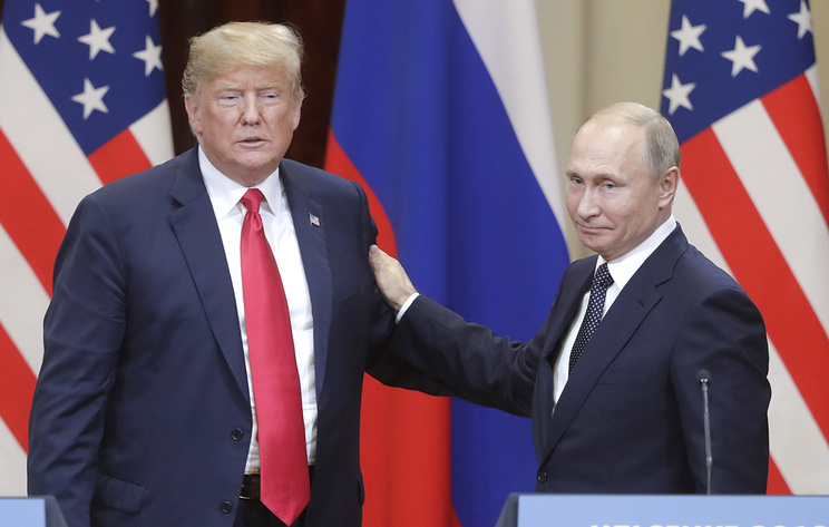 Encontro entre os presidentes Donald Trump e Vladimir Putin