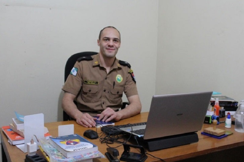 Martel del Colle é coordenador do grupo Policiais Antifascismo do Paraná