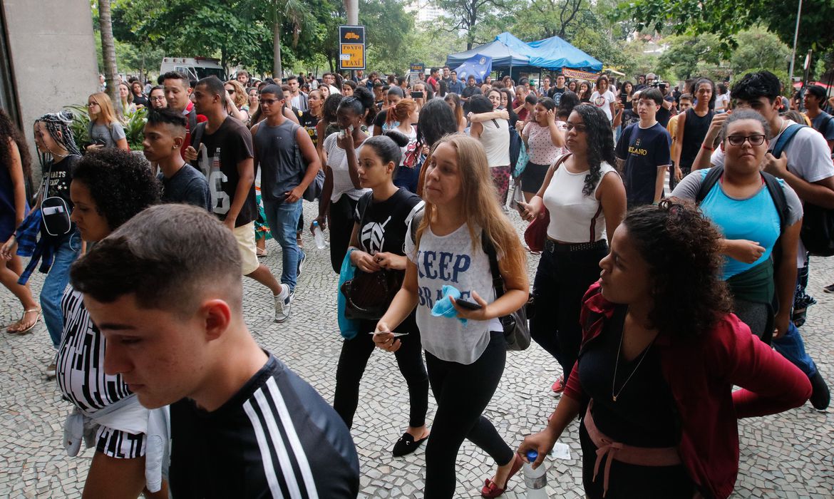 Neste semestre, o ProUni está oferecendo 252.534 bolsas