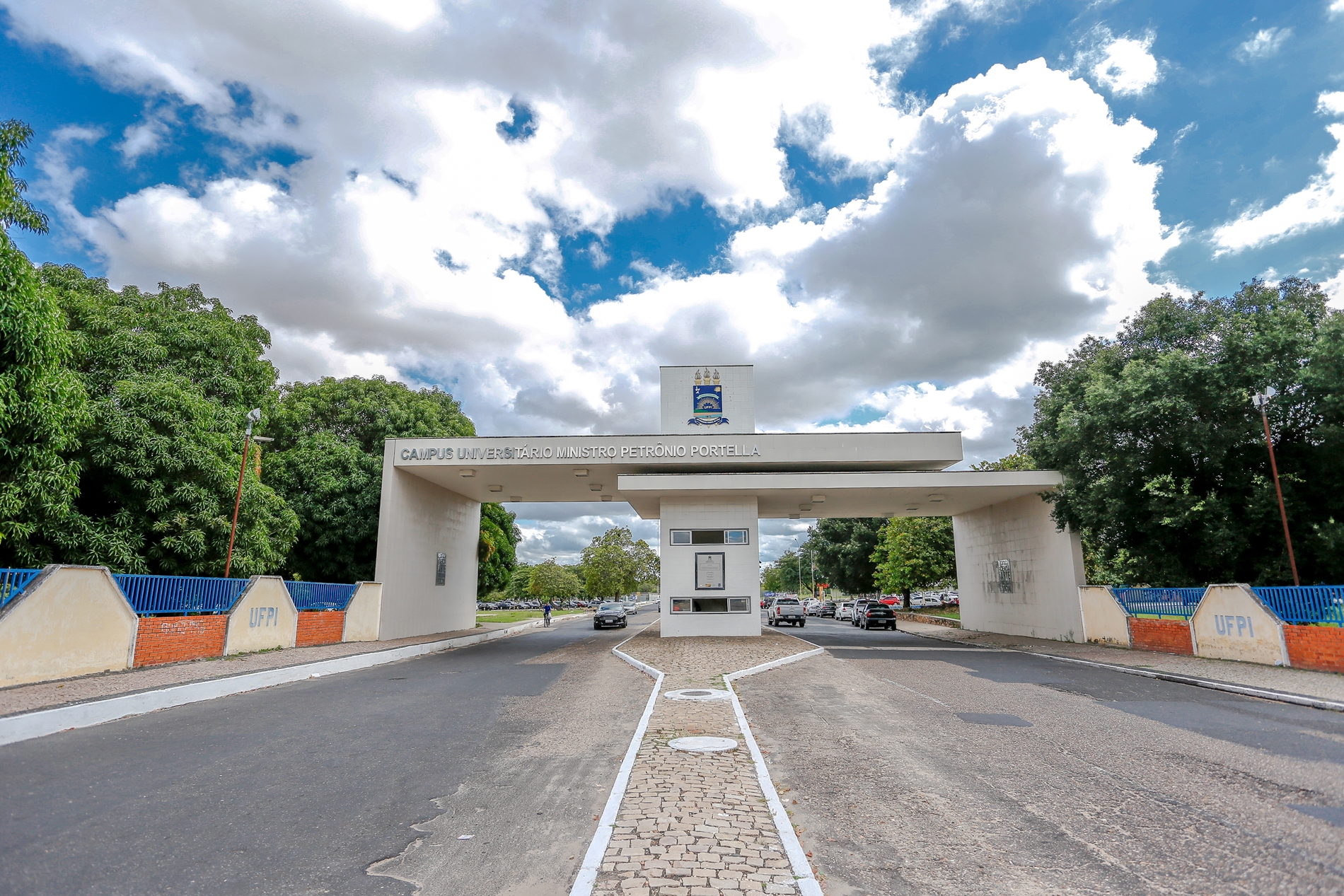 Entrada do Campus Ministro Petrônio Portela da UFPI