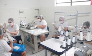 Penitenciária Feminina de Teresina produz máscaras contra COVID-19