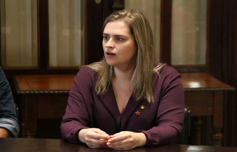 Marília participou, em Brasília, de reunião que decidiu pela candidatura dela à prefeitura do Recife