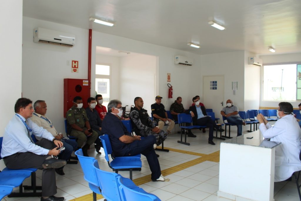 Reunião para traçar medidas de enfrentamento ao Coronavírus