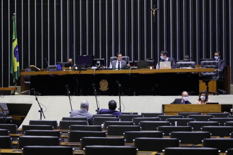 Deputados aprovaram novo prazo para municípios elaborarem os planos de mobilidade urbana