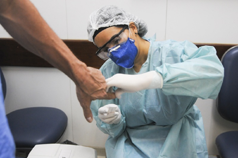 A contaminação de profissionais de saúde no Hran é baixíssima, comparando com o perfil mundial