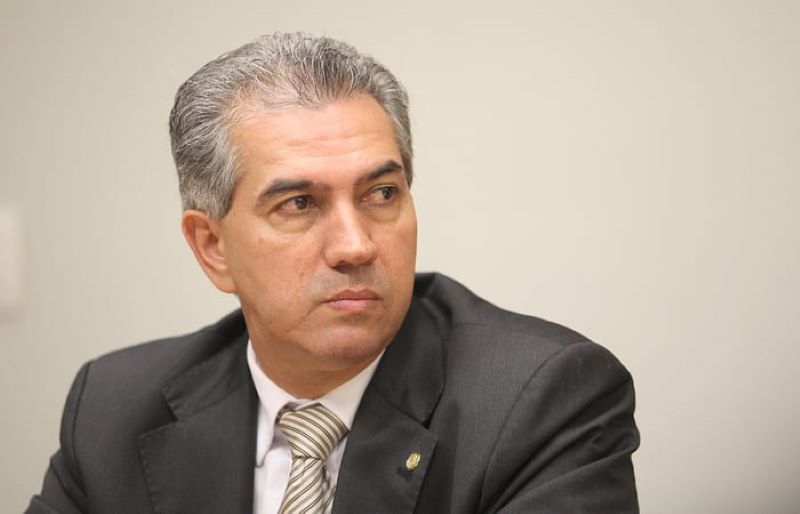 Reinaldo Azambuja demite policial civil que havia denunciado corrupção