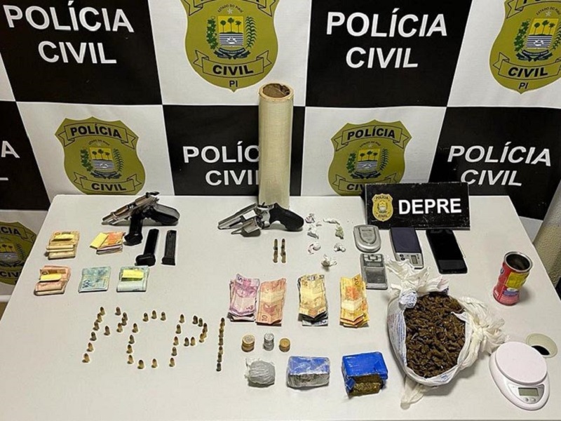 Material apreendido pela polícia