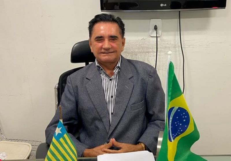 Brandãao de Carvalho discorre acerca do 'Tempo'