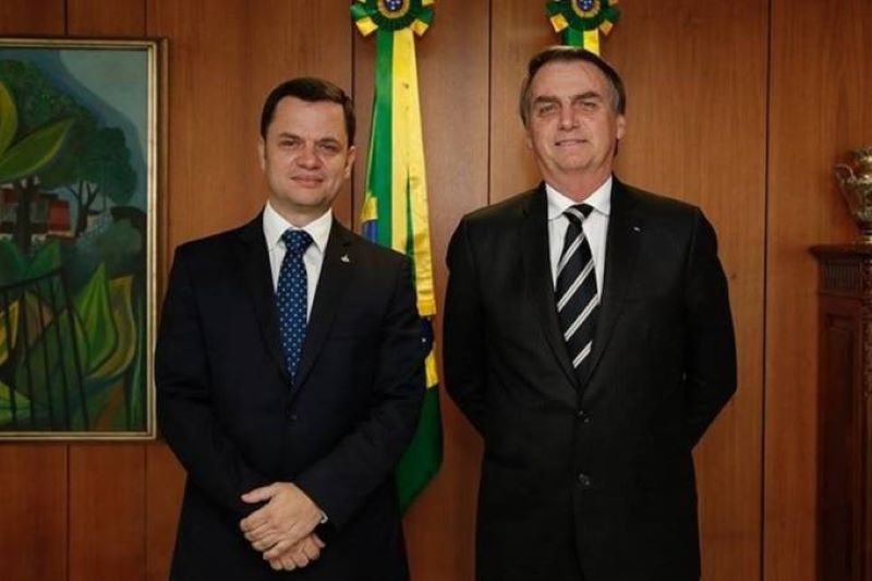 Delegado Anderson Torres com Jair Bolsonaro que o escolheu para a pasta da Justiça