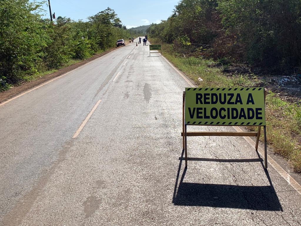 Dentre elas, a PI-213 que liga Esperantina ao Parque Nacional da Cachoeira do Urubu, a PI-211 e a PI-214.