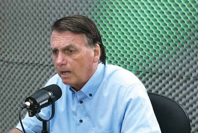 Bolsonaro: "Pintou um clima" com meninas venezuelanas