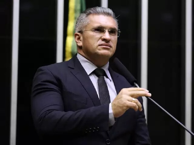 Deputado federal Julian Lemos (União-PB)