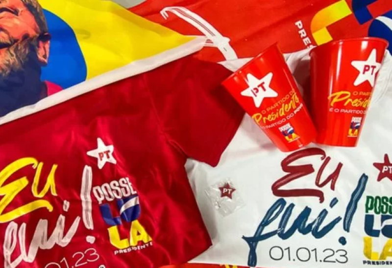 Campanha de publicidade para vendas de lembranças do Kit do PT para a posse de Lula