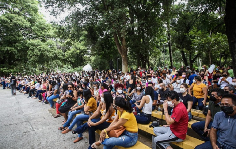 Professores da rede municipal iniciam greve