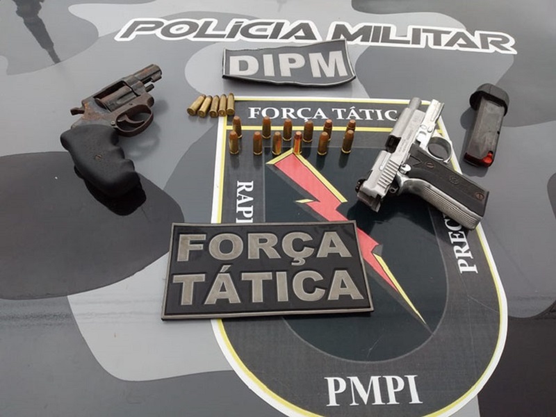 Material apreendido pela polícia