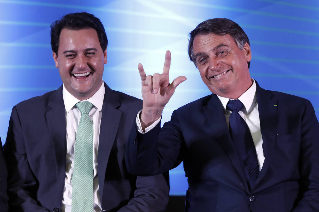 Em 2019, Jair Bolsonaro e o governador do Paraná, Ratinho Junior, em Curitiba.