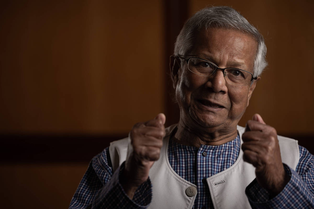 O economista Muhammad Yunus, vencedor do Nobel da Paz de 2006, durante entrevista à Folha em São Paulo.