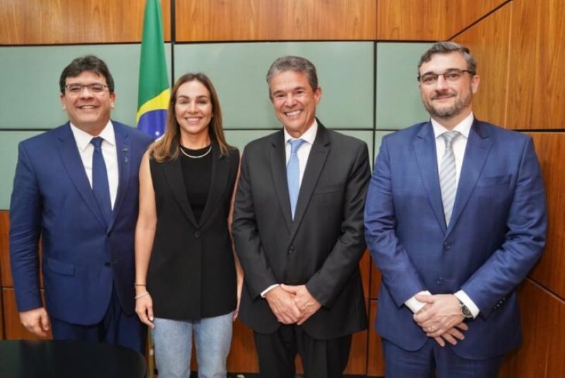 Rafael Fonteles, Maria Cristina, André de Paula e Victor Hugo em reunião em Brasília