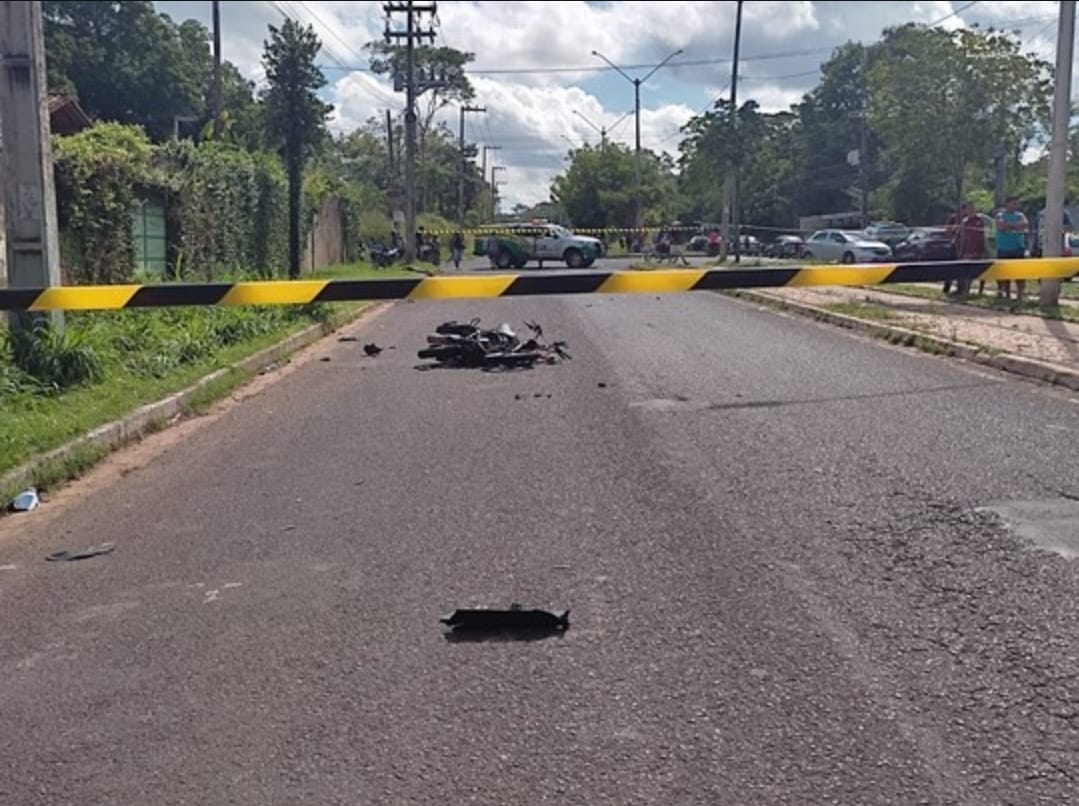 Acidente na avenida Presidente Kennedy, sábado, (22/4)