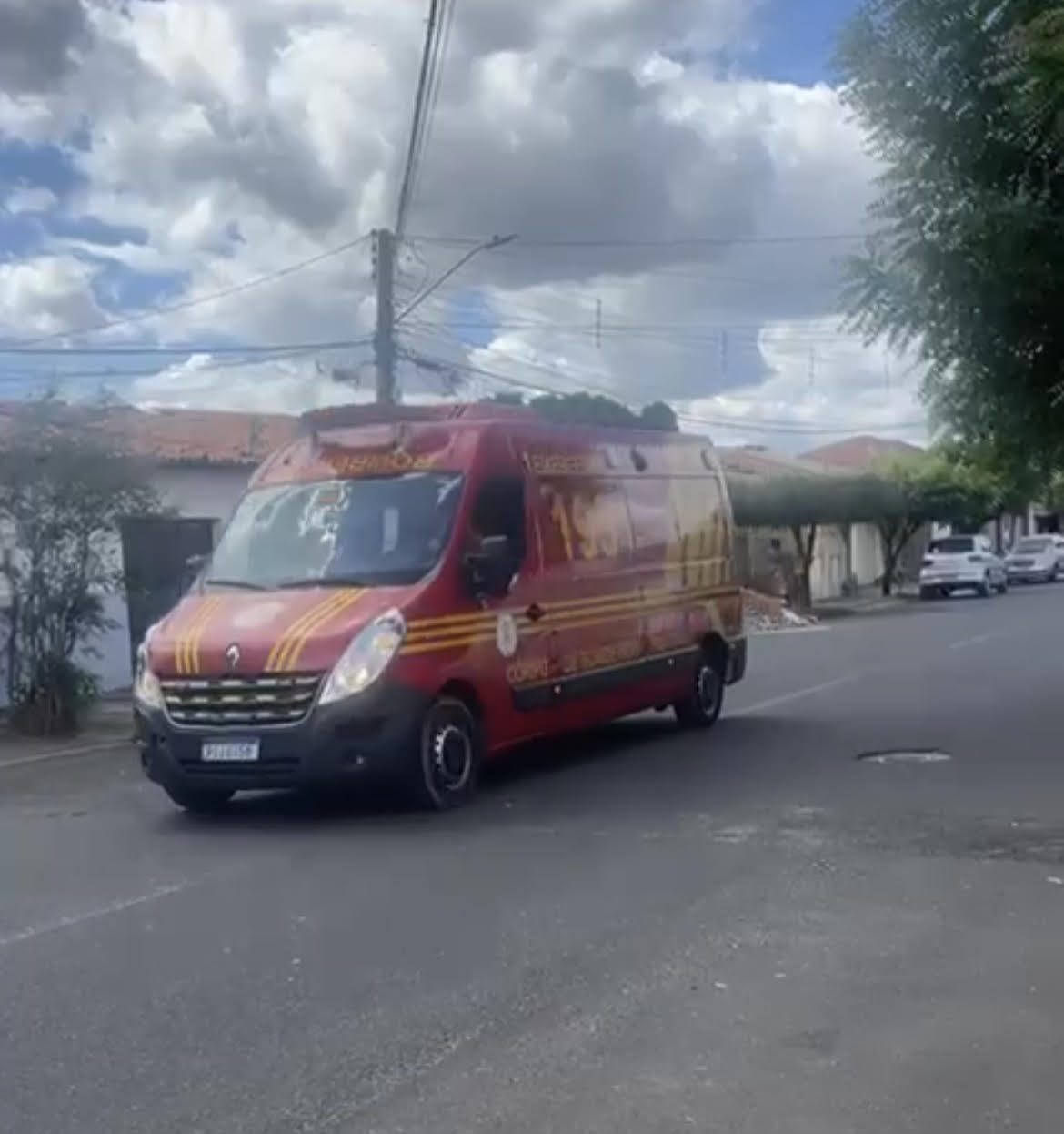 Corpo de Bombeiros chegou rápido ao local do acidente