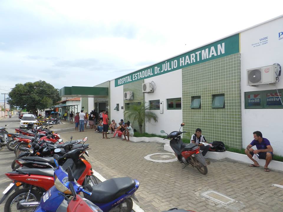 Hospital Estadual Dr. Júlio Hartaman em Esperantina