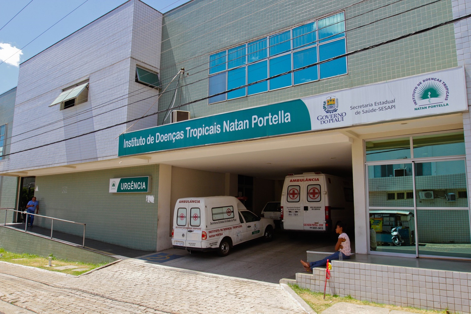 Instituto de Doenças Tropicais Natan Portella