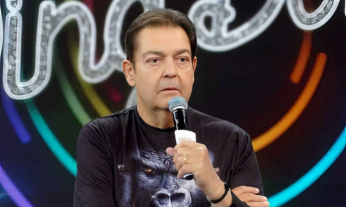 Faustão está internado desde o dia 5 de agosto, devido problemas cardíacos.