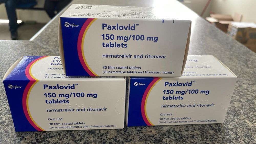 Paxlovid, único remédio disponibilizado pelo Ministério da Saúde, por meio do Sistema Único de Saúde (SUS), para o tratamento de casos leves e moderados da Covid-19