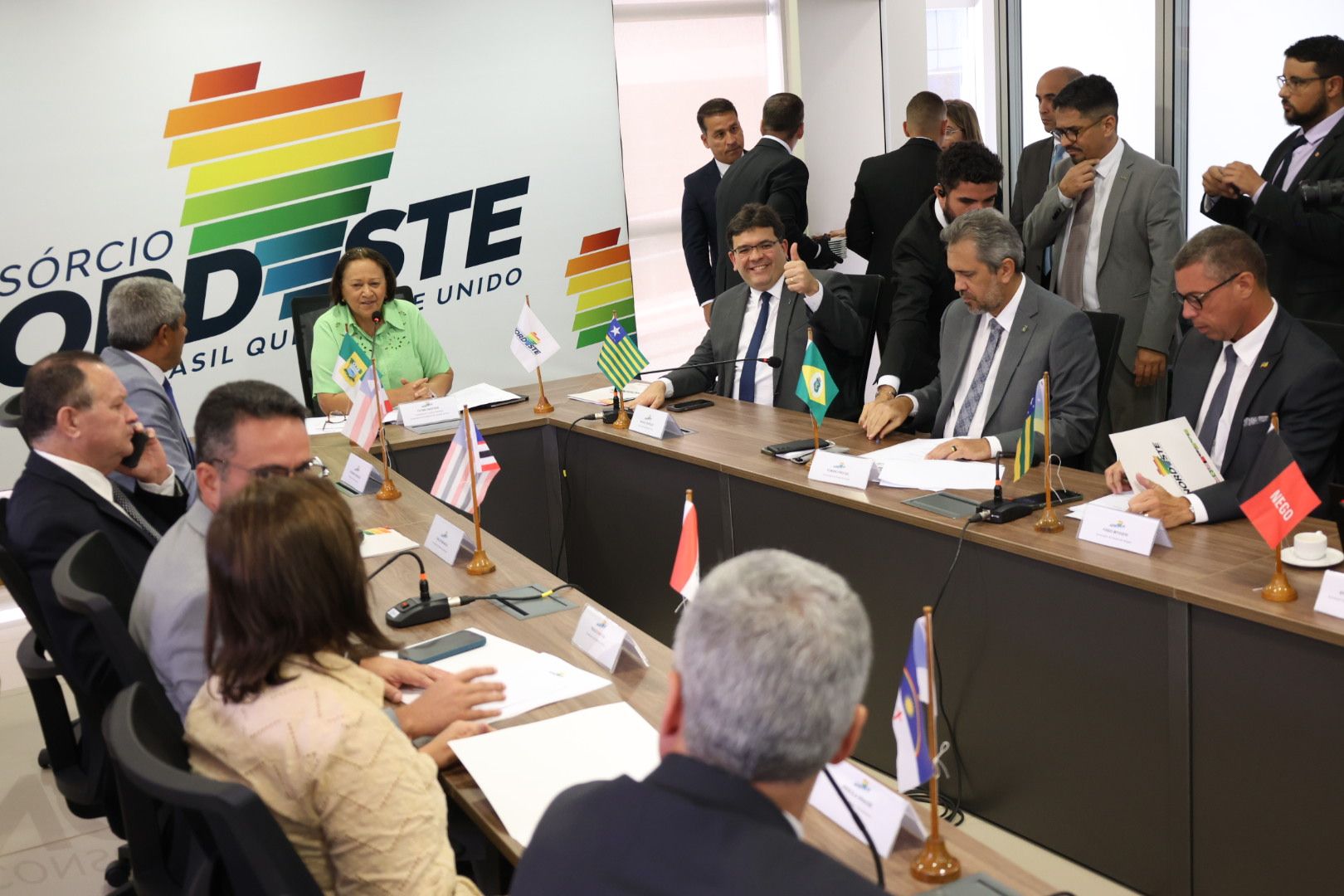 Governador se reuniu, em Brasília, com ministros para tratar de investimentos no Piauí