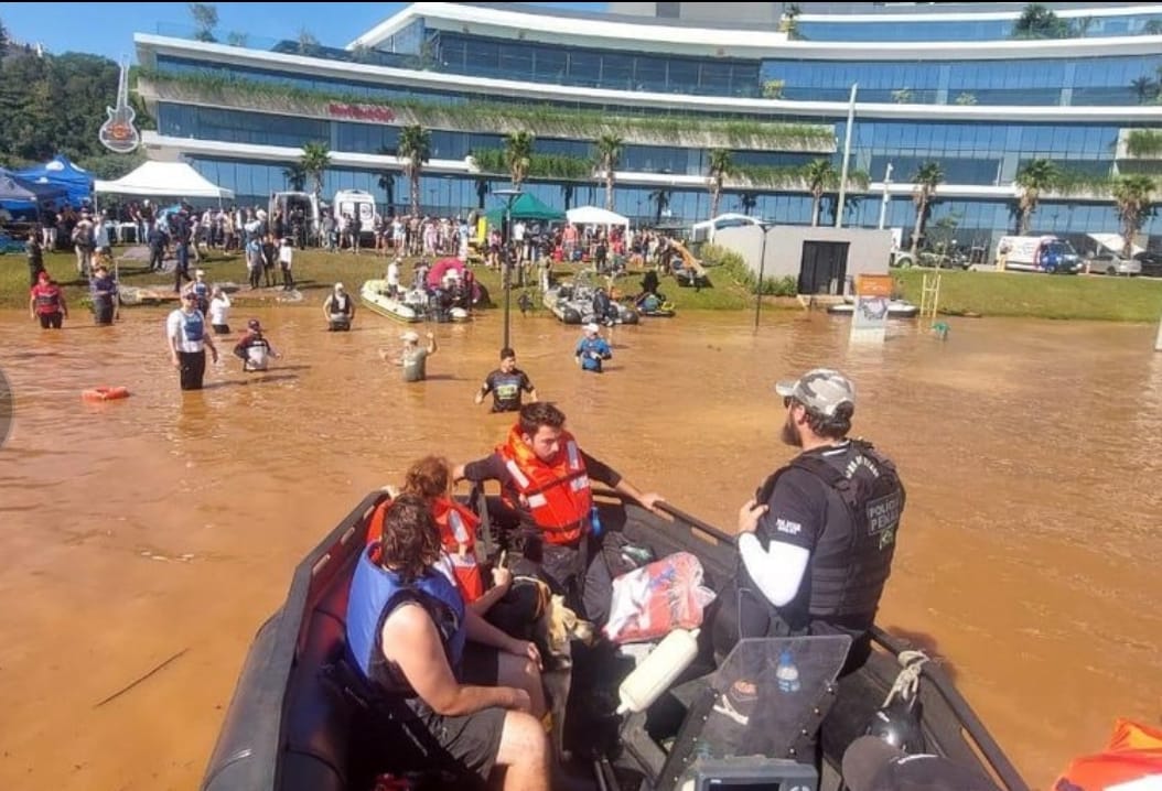 Operação de socorro continua intensa