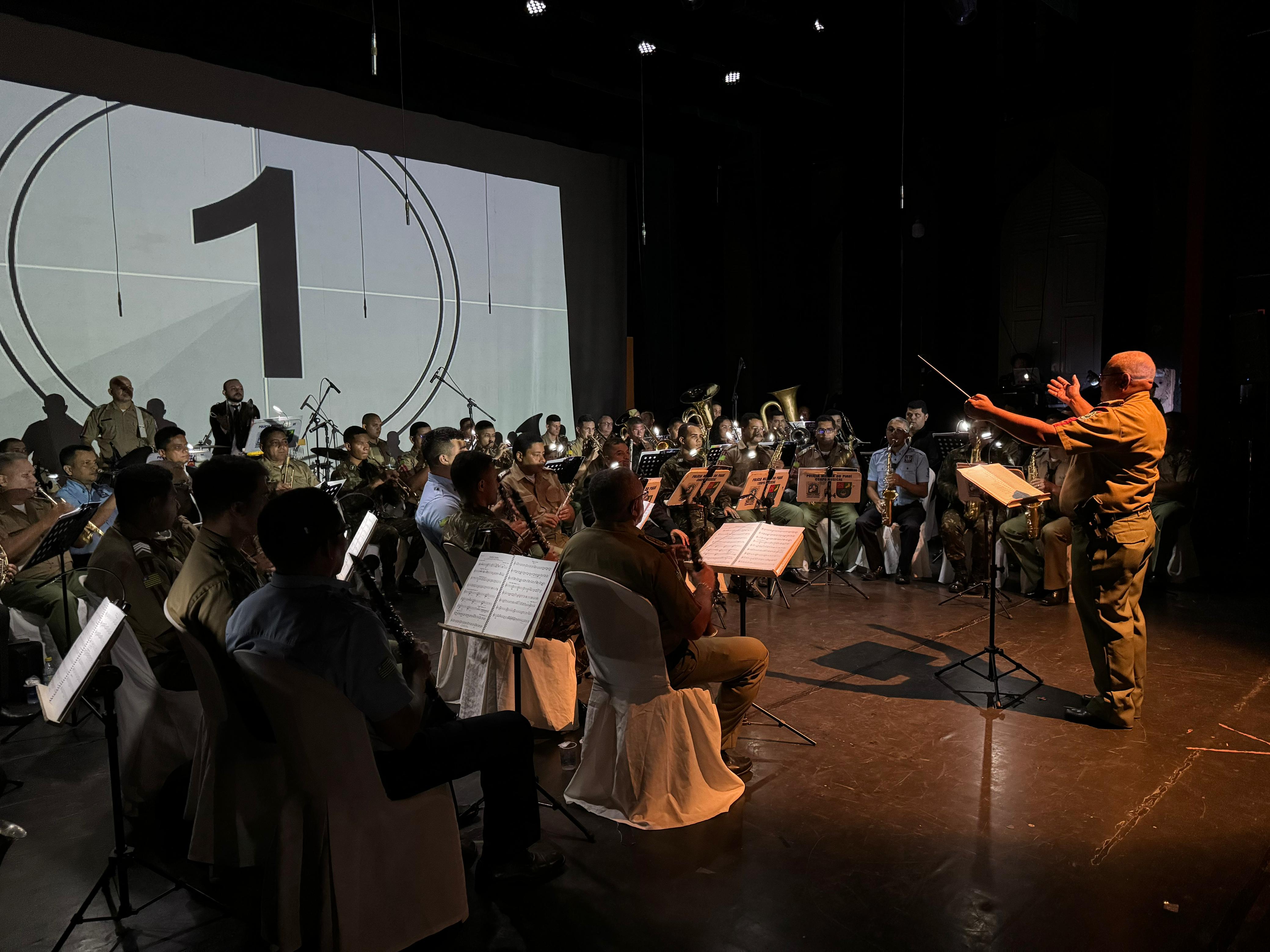 Corpo Musical da Polícia Militar realiza concerto especial de aniversário da corporação