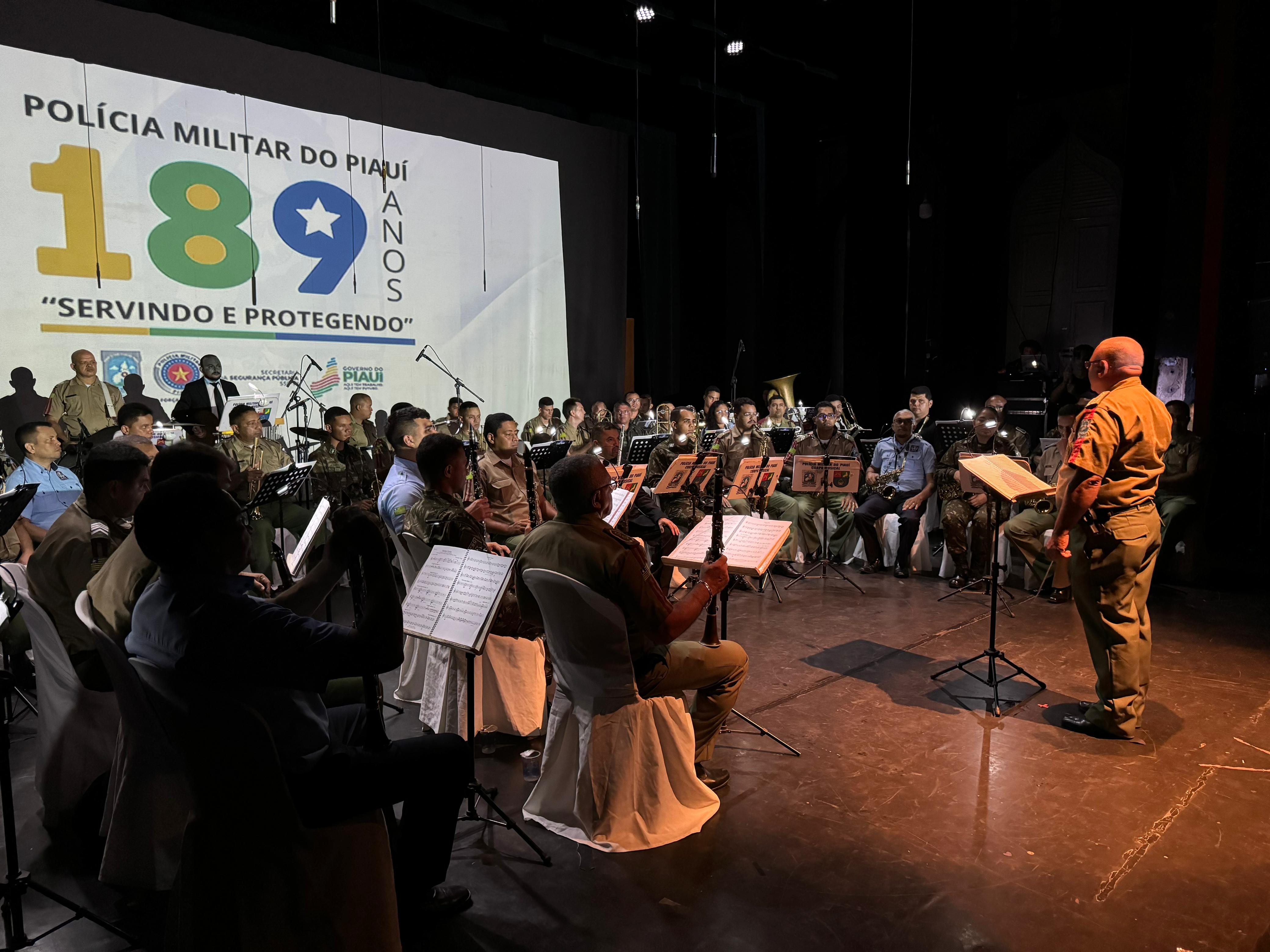 Corpo Musical da Polícia Militar realiza concerto especial de aniversário da corporação