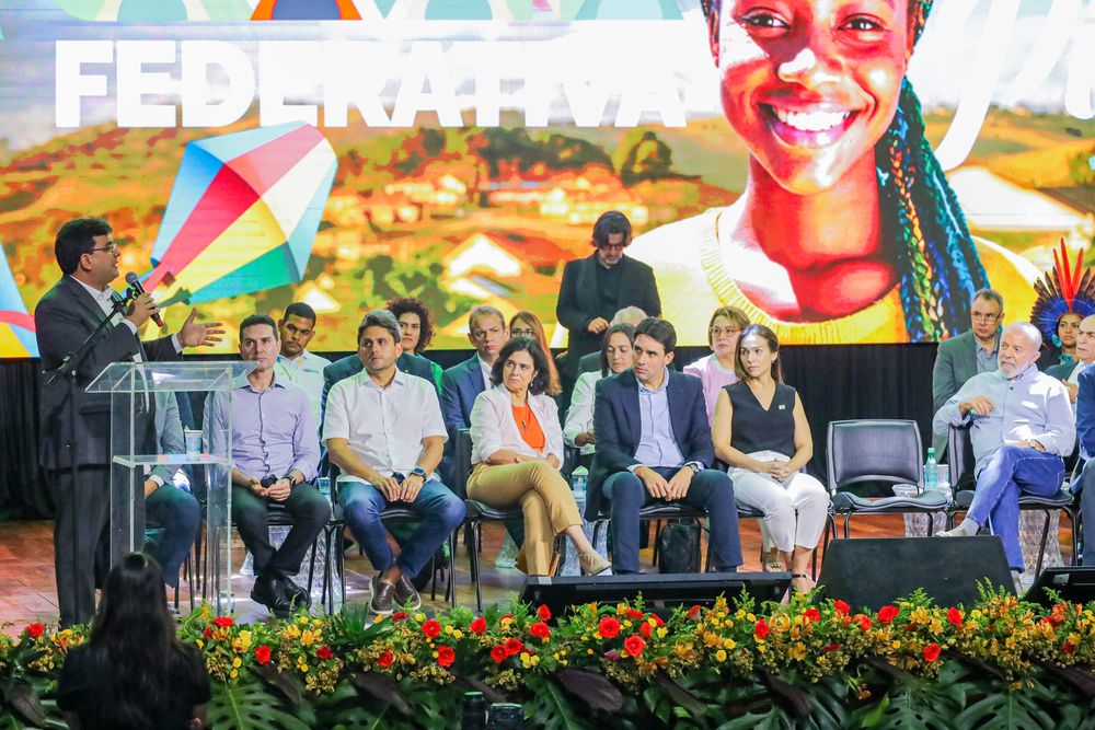 Governador Rafael Fonteles durante a Caravana Federativa