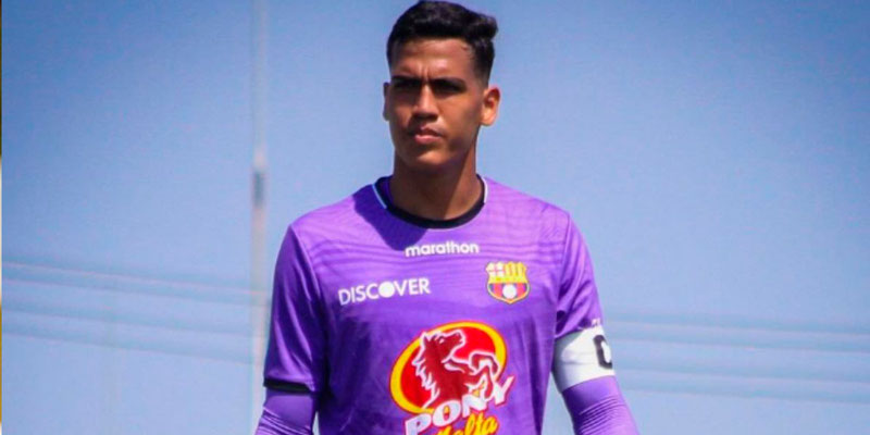 Goleiro Justin Cornejo, do Barcelona de Guayaquil