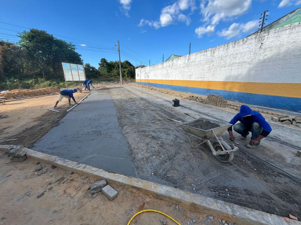 Governo do Estado reforma praça no bairro Esplanada, zona sul de Teresina