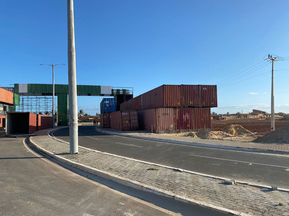 Obras da sede administrativa do Porto Piauí