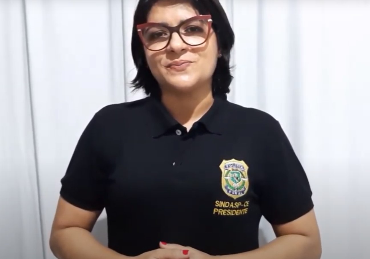 A presidente do Sindicato dos Policiais Penais do Ceará (SINDPPEN-CE), Joélia Silveira