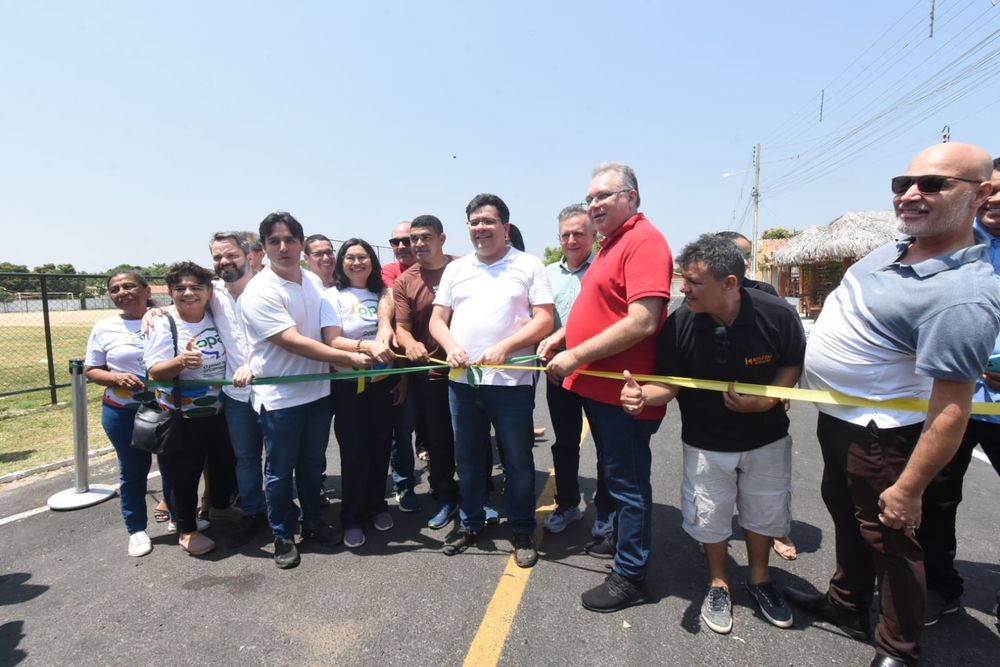 Rafael Fonteles inaugura mais de 4 mil metros de asfalto em Parnaíba executados por meio do OPA