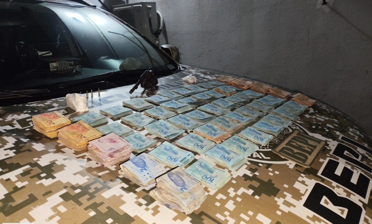 Dinheiro apreendido pelo BEPI na zona leste de Teresina