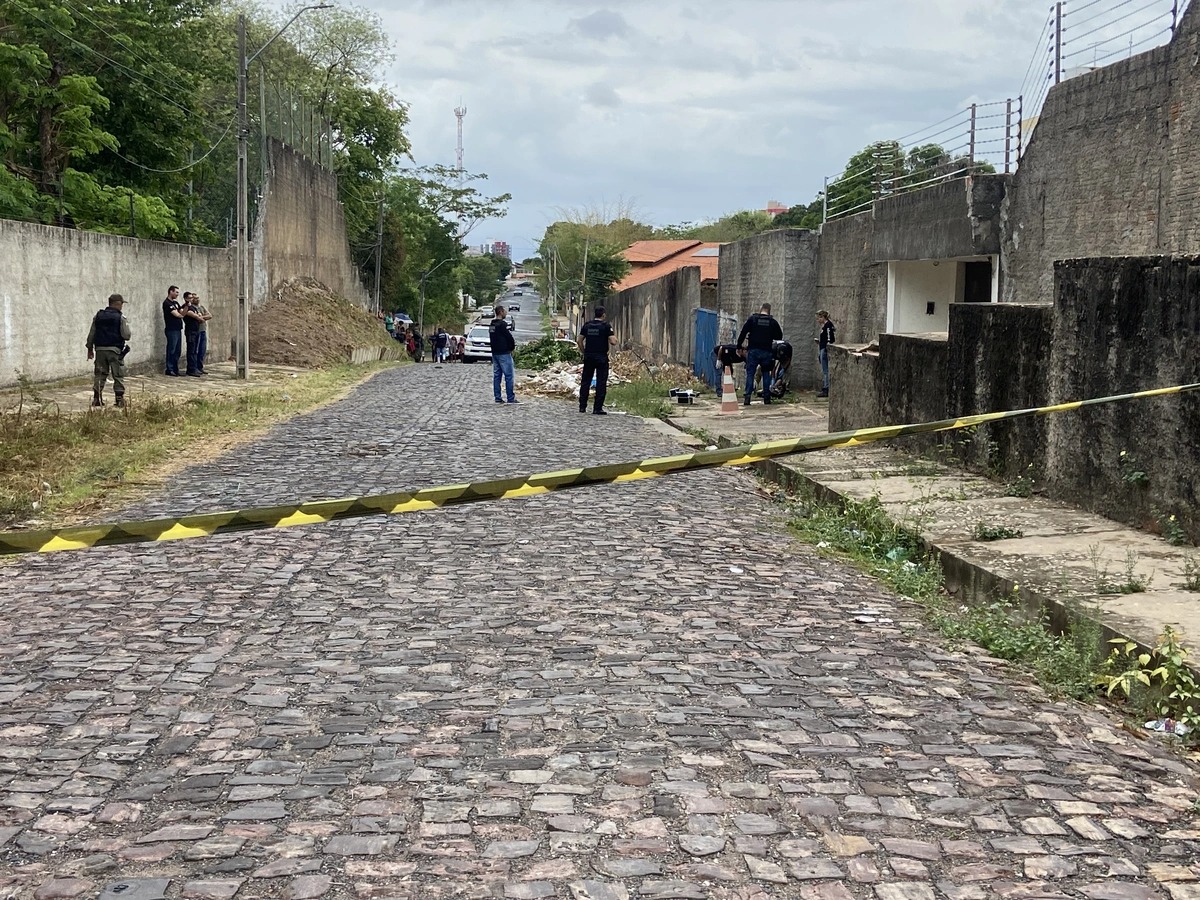 Polícia no local do crime