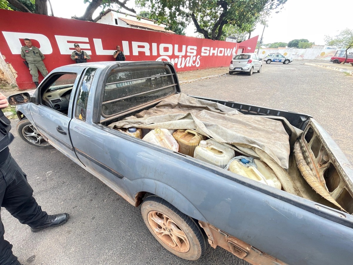 Polícia encontra depósito clandestino com combustíveis desviados do Terminal de Petróleo de Teresina