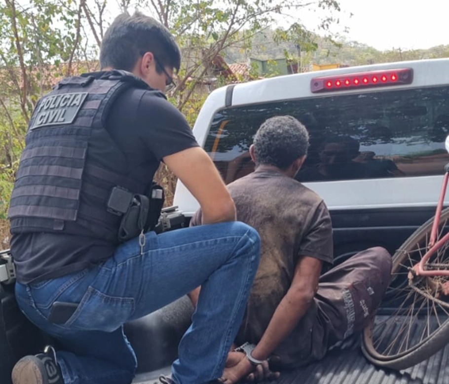 Cumprimento de mandado de prisão em Altos