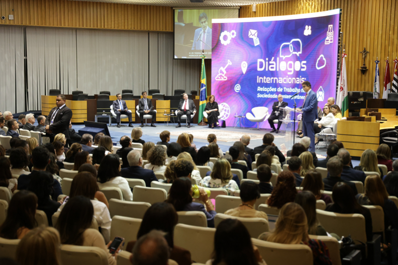 Abertura do Congresso Internacional de Relações de Trabalho em Brasília